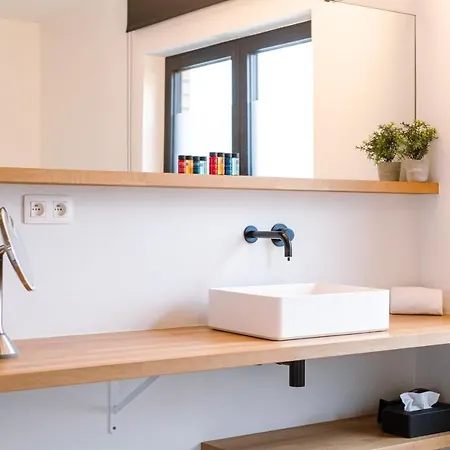 Romantic Studio On Top Location In クノック・ヘイスト